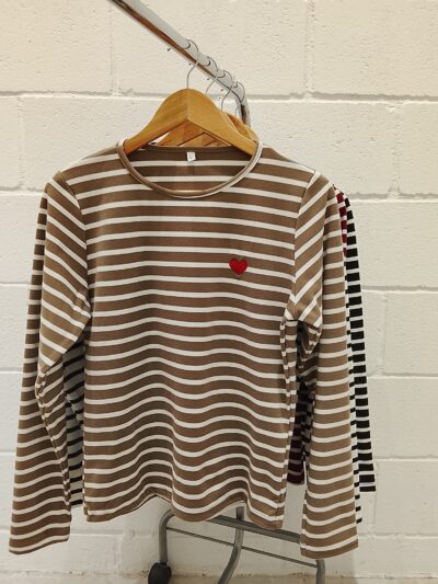 C606 Manga larga Corazon